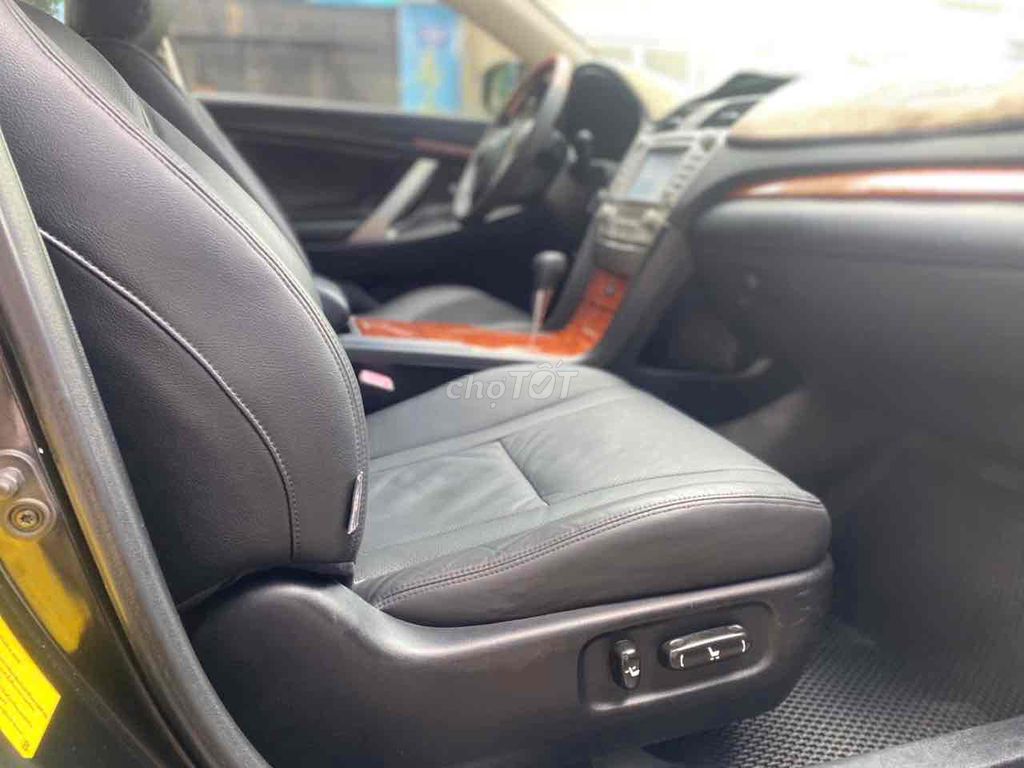 Camry 3.5Q 2008 Full Options nguyên rin. Mua bán Ô tô tại Thành phố Thủ Dầu Một Bình Dương được đăng bởi  Trung Tin Used Car hình 15