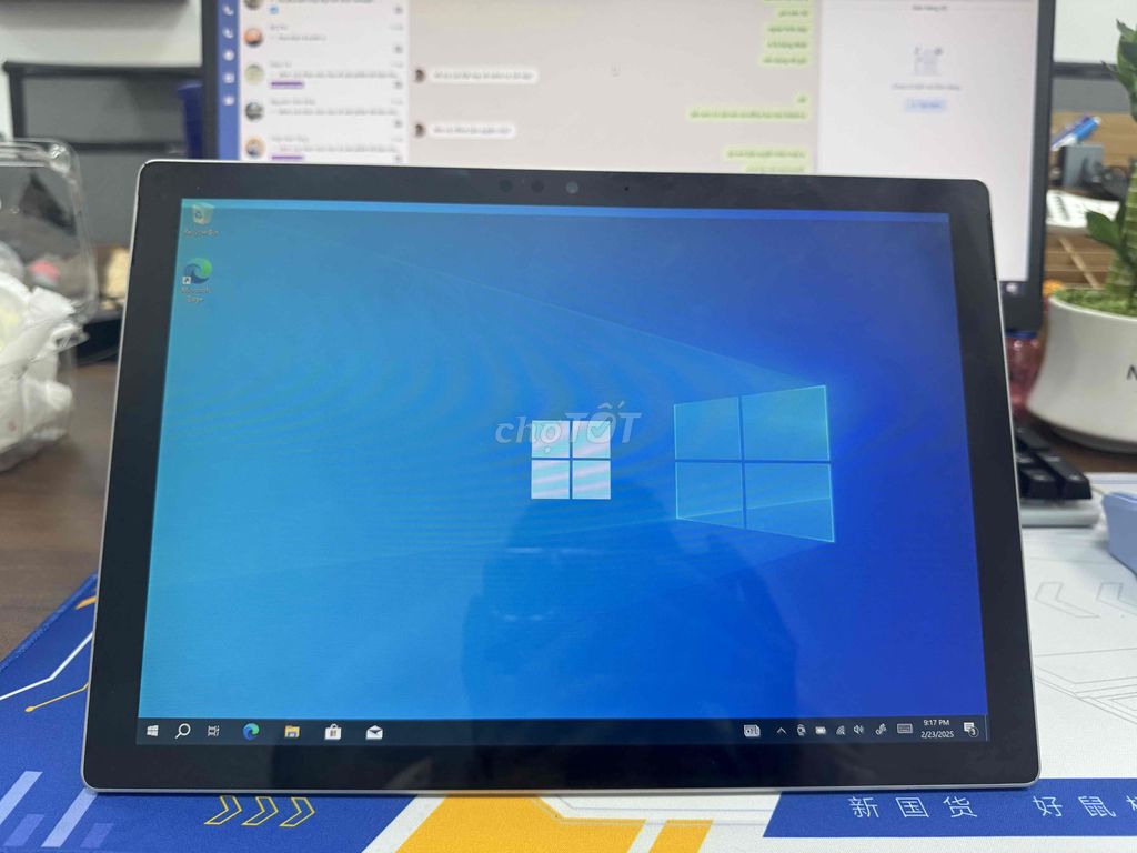 Laptop surface pro5 sọc, rung, pin thấp