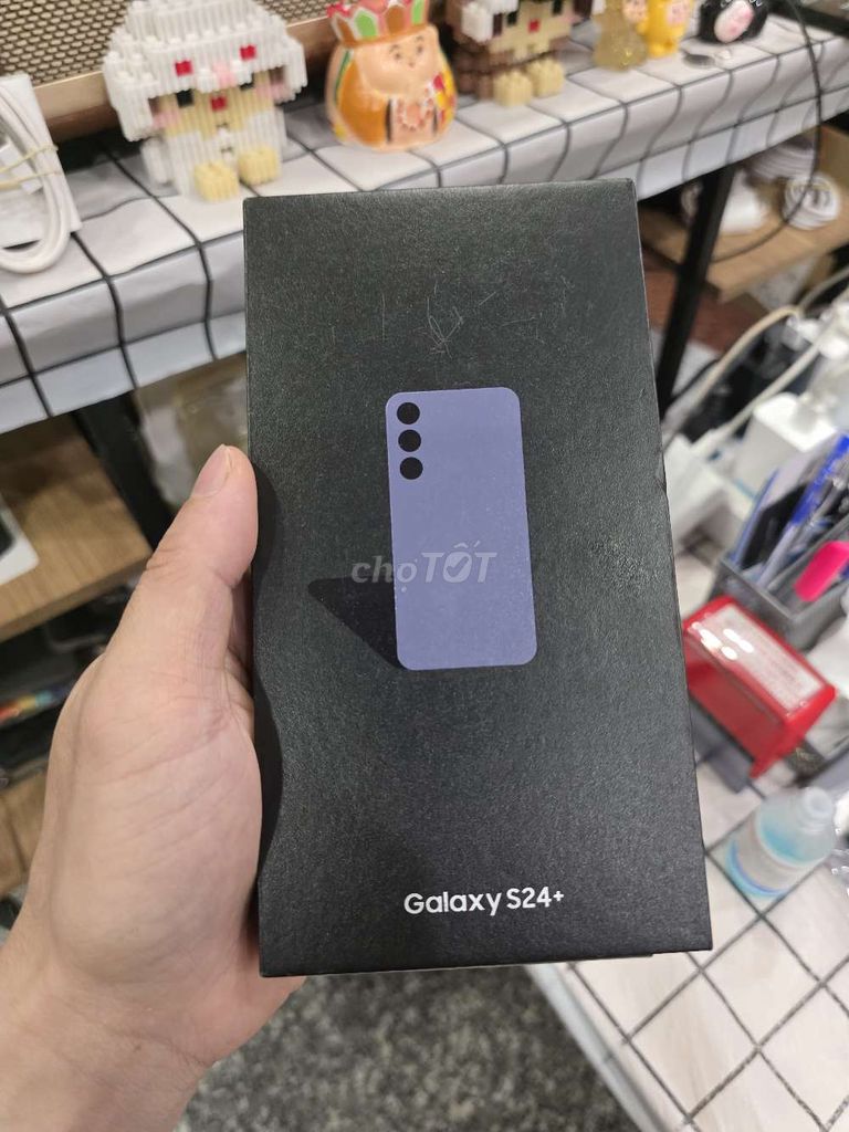 Samsung S24 PLUS 5G 256G FBOX ZIN ÁP KEN 99% V/N . Mua bán Điện thoại tại Quận Tân Phú Tp Hồ Chí Minh được đăng bởi Ngô Minh Mobile  hình 1