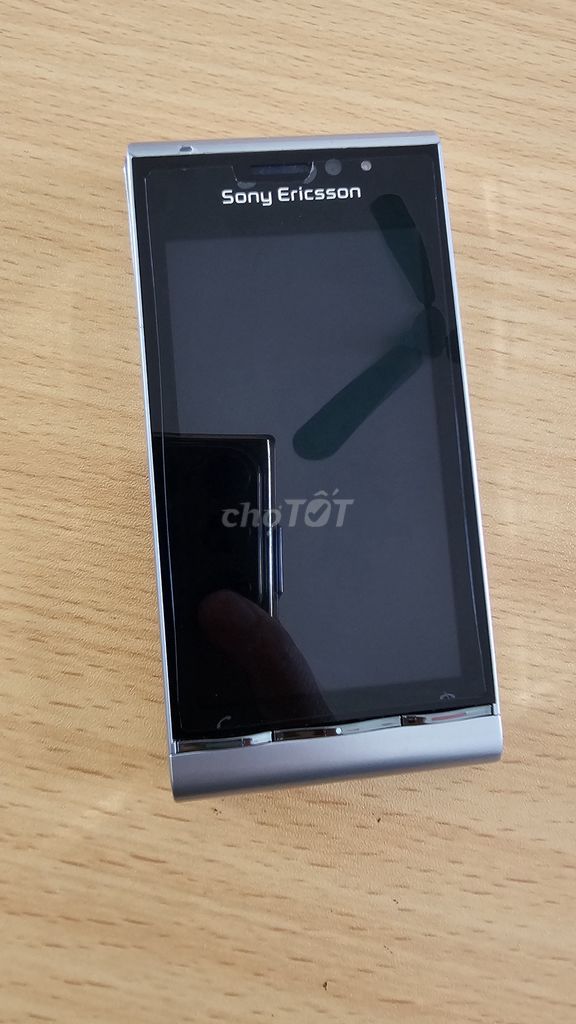 Sony Ericsson U1i Bạc Đã sử dụng. Mua bán Điện thoại tại Thành phố Thái Bình Thái Bình được đăng bởi Canh Vuduc hình 1