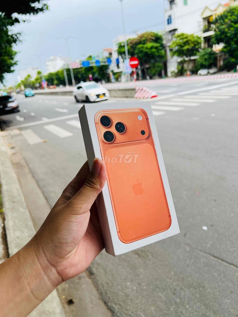 Apple iPhone 17 Pro Max 256GB Cam Mới. Mua bán Điện thoại tại Quận Sơn Trà Đà Nẵng được đăng bởi nguyen hình 1