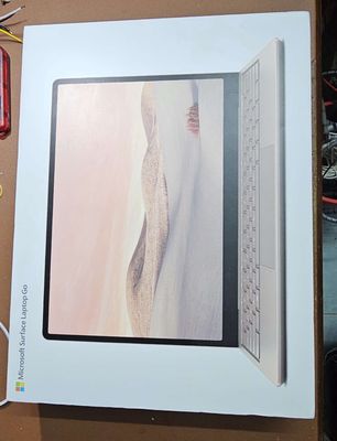Surface laptop Go gold like new
