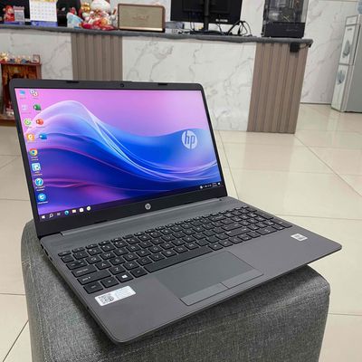 Laptop HP 250 G8 Notebook Core i3 1005G1