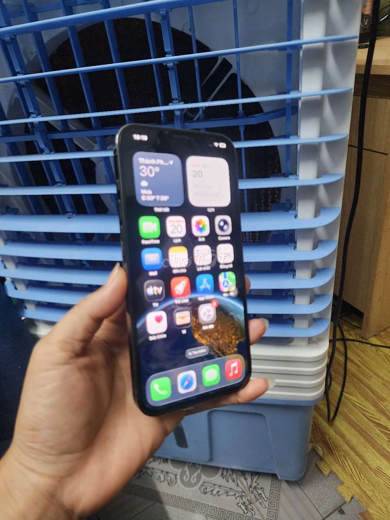 iPhone 12 Pro Max 256G Quốc tế ,Full chức năng. Mua bán Điện thoại tại Quận Cầu Giấy Hà Nội được đăng bởi Anh Villa hình 1