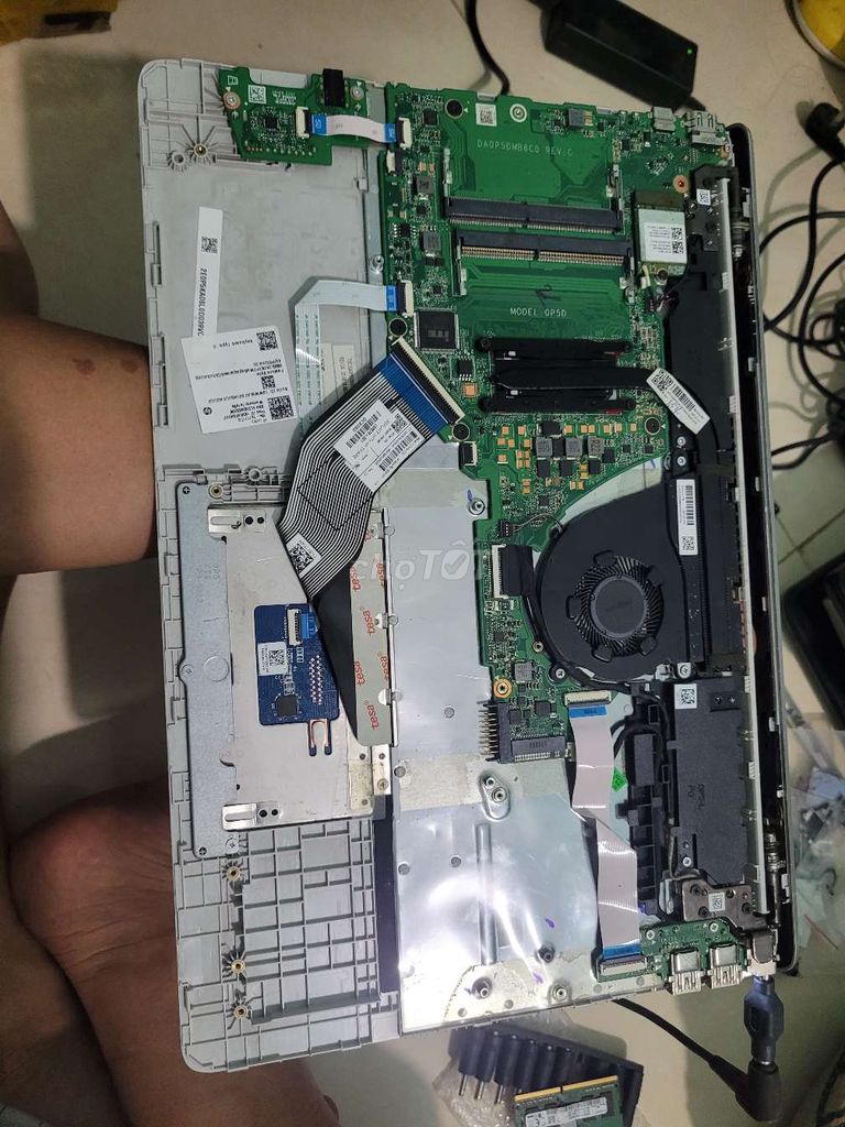 HP 15s-fq1111TU Không lên nguồn. Mua bán Laptop tại Huyện Hoằng Hóa Thanh Hóa được đăng bởi hot boy hình 1