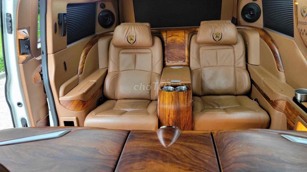 Ford Tourneo 2019 Titanium 2.0 AT - 63000 km. Mua bán Ô tô tại Quận Gò Vấp Tp Hồ Chí Minh được đăng bởi Siêu Thị Ô Tô Sài Gòn hình 8