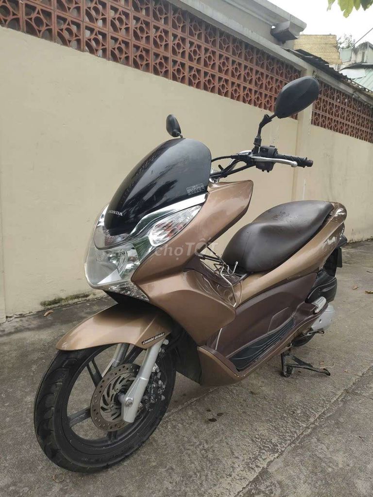 Honda Pcx xe bao depk máy nguyên rin rất êm. Mua bán Xe máy tại Thành phố Dĩ An Bình Dương được đăng bởi Cửa hàng xe máy Anh Khoa  hình 3