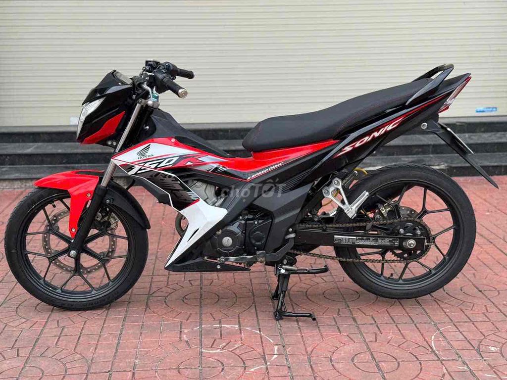 Honda Sonic Đỏ Đen Trắng Zin êm. Mua bán Xe máy tại Thành phố Long Xuyên An Giang được đăng bởi Hoàng Thiện Khang    Khang 67 hình 3