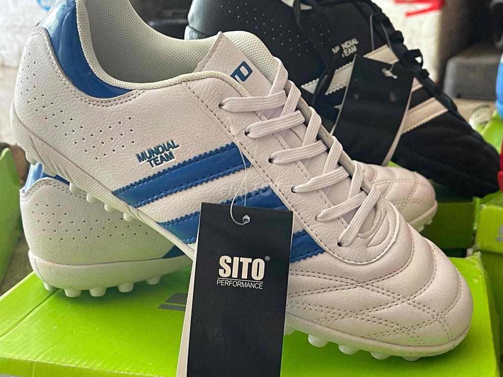 Giày đá bóng SiTo Nam Nhật. Mua bán Đồ thể thao, Dã ngoại tại Quận Long Biên Hà Nội được đăng bởi tìm lại giấc mơ hình 1