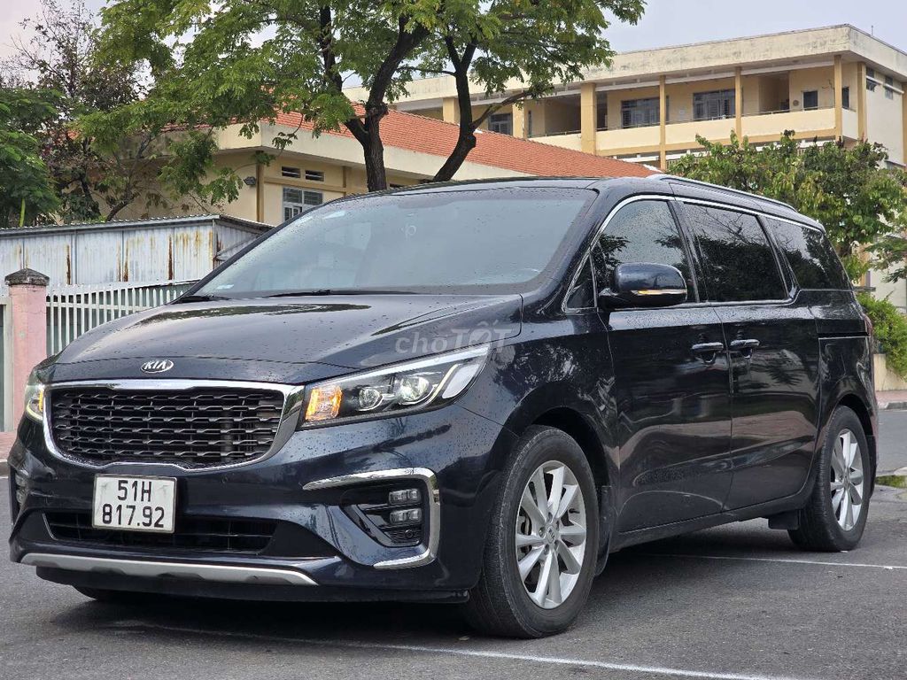 Kia Sedona 2.2L SX 2020 дизель полная комплектация 76000 км гарантия 1 год