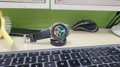 Samsung galaxy watch SM R805U