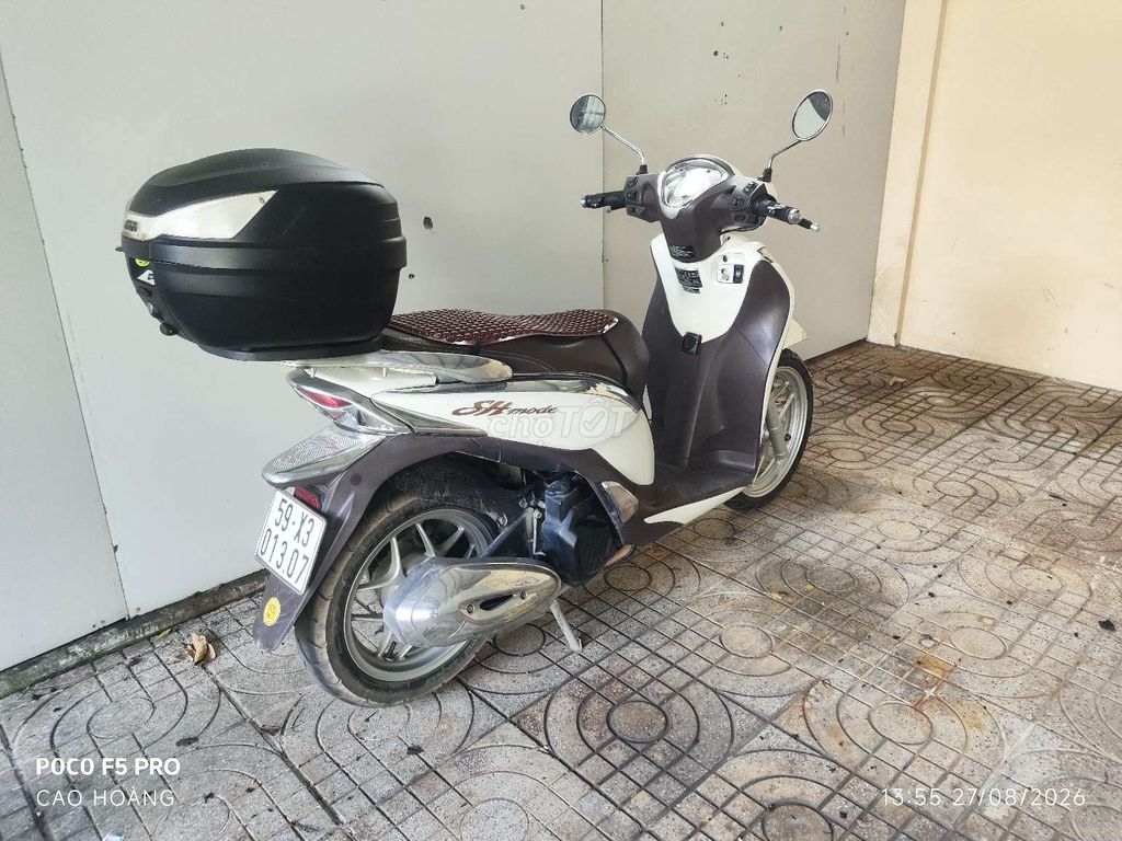 Honda SH Mode, белый, 50 000 км