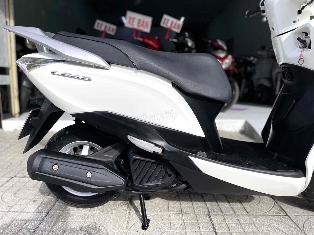 📣 Honda Lead Fi 125cc đời cuối Trắng Ngọc-Trinh Zi. Mua bán Xe máy tại Thành phố Rạch Giá Kiên Giang được đăng bởi Xe Máy Thanh Phương hình 9