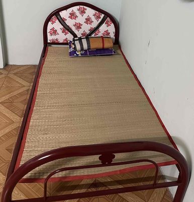 gường đơn. Mua bán Giường, chăn ga gối nệm tại Quận Bình Tân Tp Hồ Chí Minh được đăng bởi Yến Đặng 
