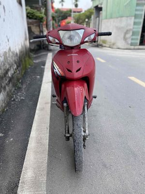 HON DA 100 DỎ ZIN GIÁ RẺ !. Mua bán Xe máy tại Huyện Đan Phượng Hà Nội được đăng bởi Huỳnh