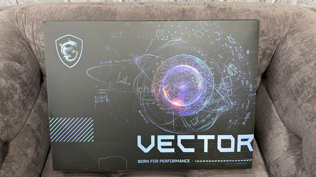 MSI Vector A18 HX A9WHG 18 inch RAM 32GB/1TB SSD. Mua bán Laptop tại Quận 3 Tp Hồ Chí Minh được đăng bởi Lý Vĩ Nghiệp hình 1