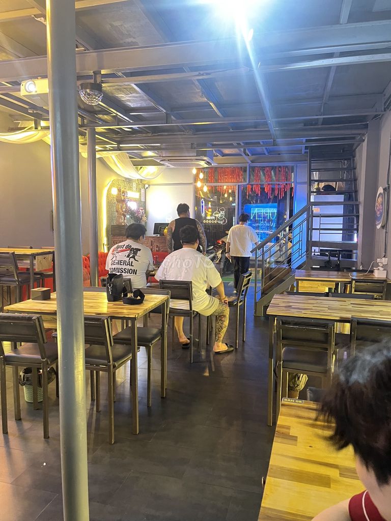 Cần sang nhượng nhà hàng Hàn Quốc mặt tiền đường Dương Đình Nghệ