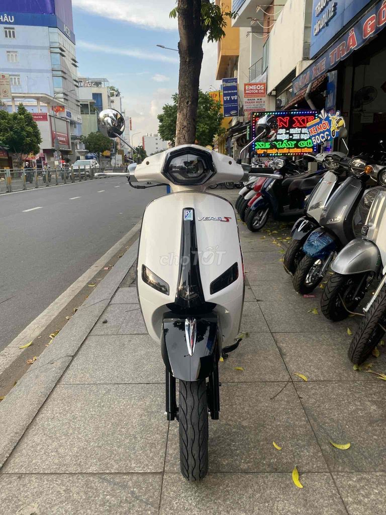 Vepsa Vera’s xăng 50cc  mới