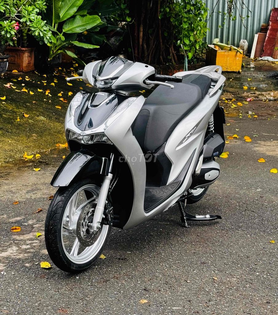 Honda SH 125i 2025 Спецверсия Pocher ПТС в цвет