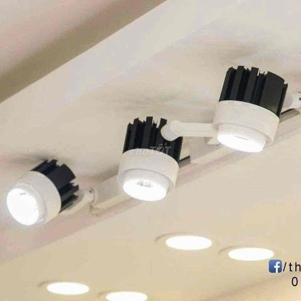 Đèn rọi ray 30W Vàng, Trắng. Mua bán Đèn tại Quận Cầu Giấy Hà Nội được đăng bởi su hình 1