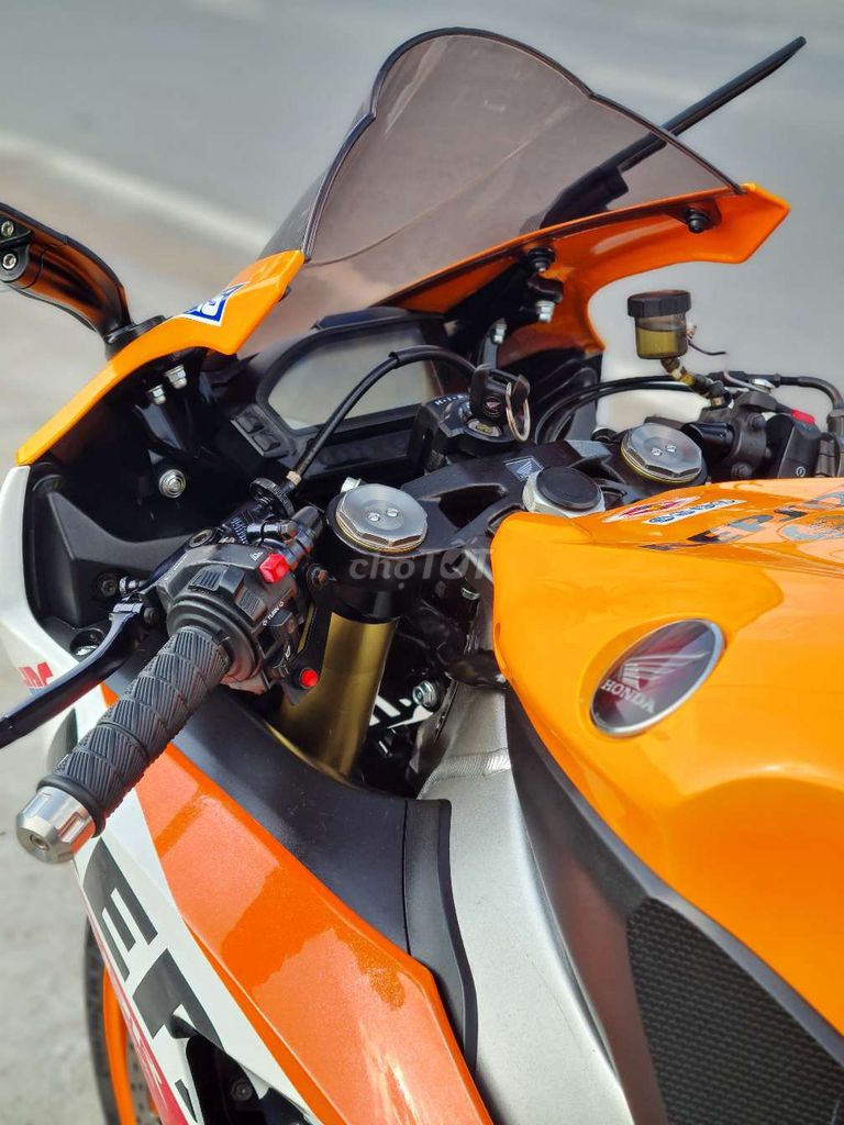 Honda CBR1000RR Repsol 2015 xe đẹp máy Zin êm .. Mua bán Xe máy tại Huyện Bình Chánh Tp Hồ Chí Minh được đăng bởi Minh  hình 16