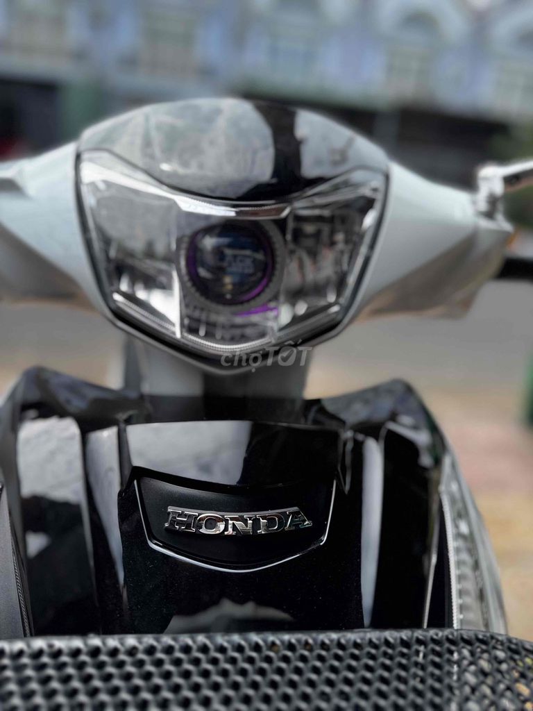 Honda Future 2025 Trắng 5429 km. Mua bán Xe máy tại Thị xã Bến Cát Bình Dương được đăng bởi tyty hình 7