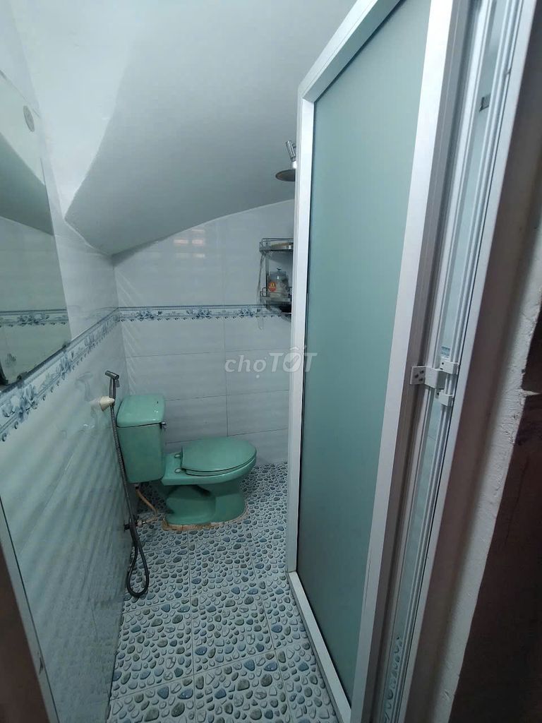 Cho thuê nhà mặt tiền Tô Hiệu, P.Hiệp Tân, Q.Tân Phú giá 14tr. Cho thuê nhà ở tại Quận Tân Phú Tp Hồ Chí Minh được đăng bởi Minh đức bđs hình 4