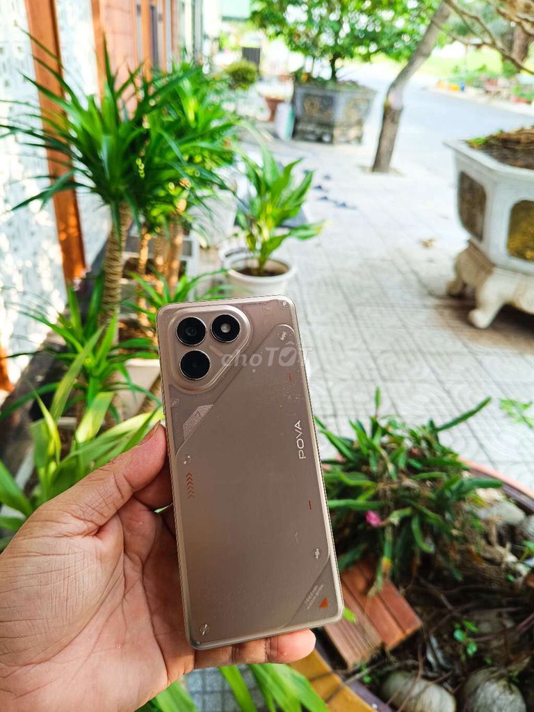 Tecno Pova 7 8GB/128GB Vàng đồng. Mua bán Điện thoại tại Quận Ninh Kiều Cần Thơ được đăng bởi  Quyên hình 1
