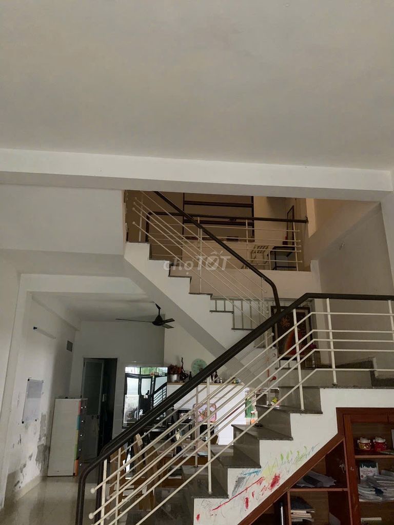 Bán nhà 2 tầng mặt phố đường Đồng Trí 4, gần ĐH Sư Phạm, Liên Chiểu