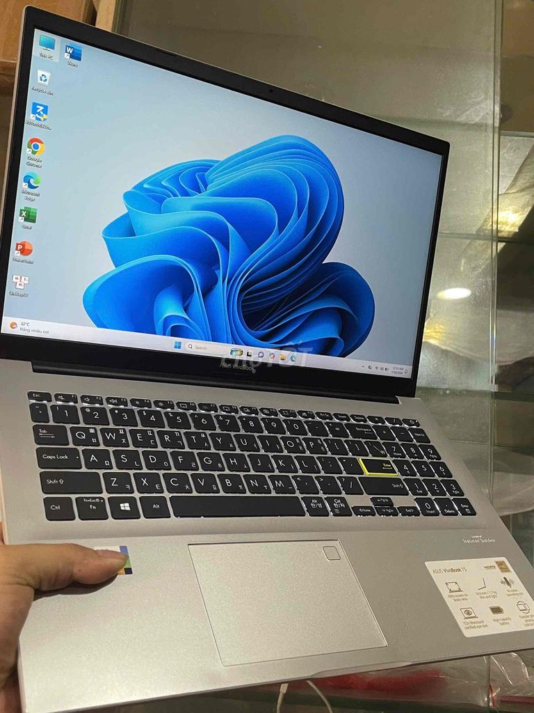 Asus Vivobook X513EA i5 11Th 15.6 inch 8GB/256GB. Mua bán Laptop tại Quận Gò Vấp Tp Hồ Chí Minh được đăng bởi Thanh lí cầm đồ hình 1