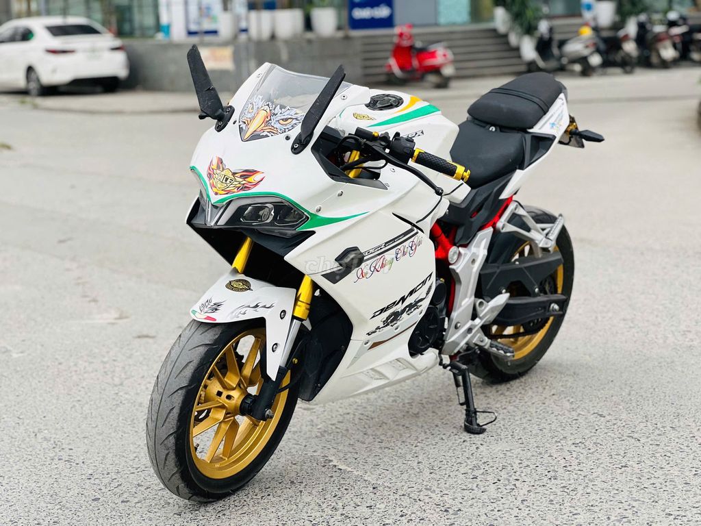 GPX DEMON 150 MÀU TRÁNG DÁN XE CHẠY KHOẺ CỰC BỐC. Mua bán Xe máy tại Quận Nam Từ Liêm Hà Nội được đăng bởi Trịnh Lan Hương hình 5