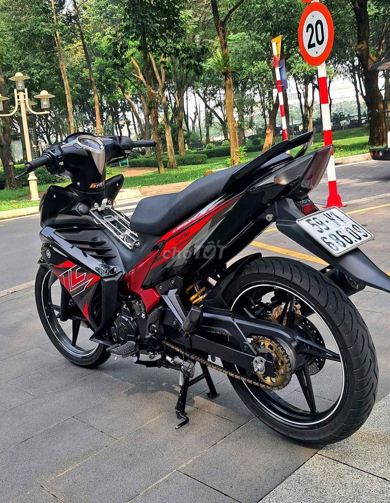 ex135 lên full áo LC. Mua bán Xe máy tại Quận 10 Tp Hồ Chí Minh được đăng bởi Nguyễn Vinh hình 2