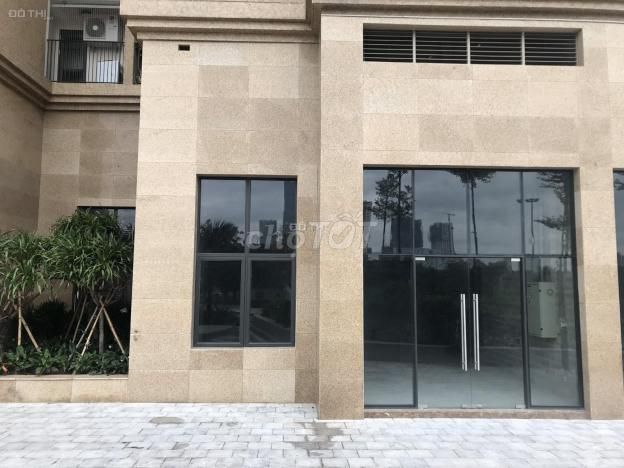 Bán shophouse chân đế tòa nhà D'Capitale Trần Duy Hưng, cho thuê