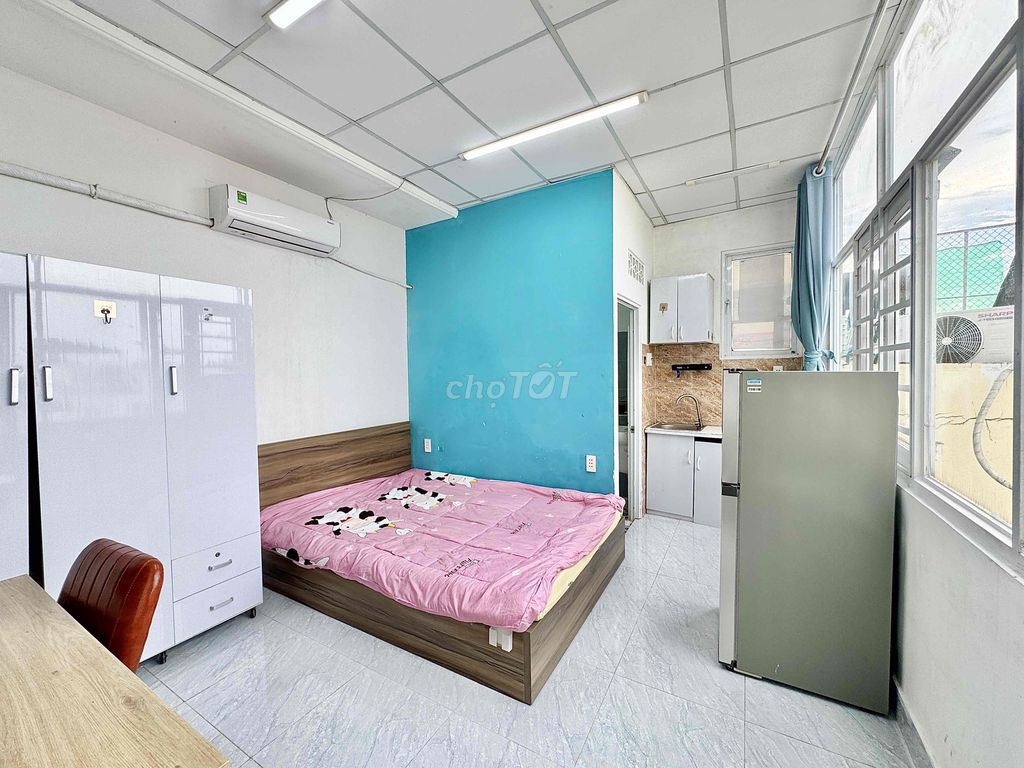 CHO THUÊ PHÒNG CỬA SỒ TRỜI FULL NỘI THẤT CỬA SỔ TRỜI FULL NỘI THẤT
