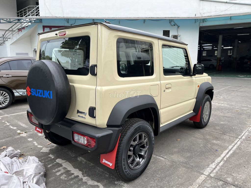 Suzuki Jimny 2024 - Mới 100% - Trắng ngà - Đen. Mua bán Ô tô tại Quận Tân Bình Tp Hồ Chí Minh được đăng bởi Liêu Thị Mộng Thương hình 4