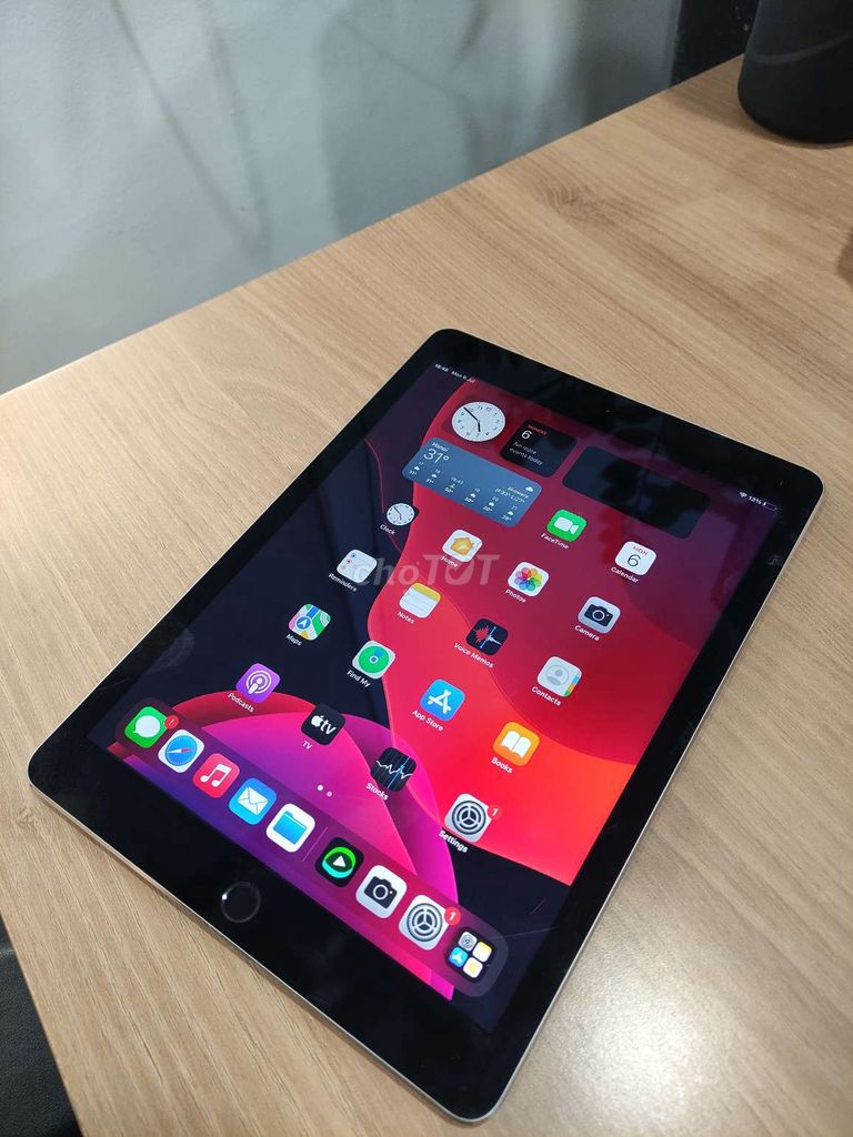 Apple iPad Air 2 64GB. Mua bán Máy tính bảng tại Quận 7 Tp Hồ Chí Minh được đăng bởi Tien hình 1