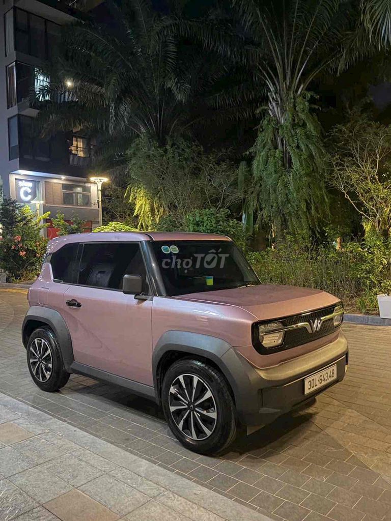 VinFast VF3 2024 Электрический розовый