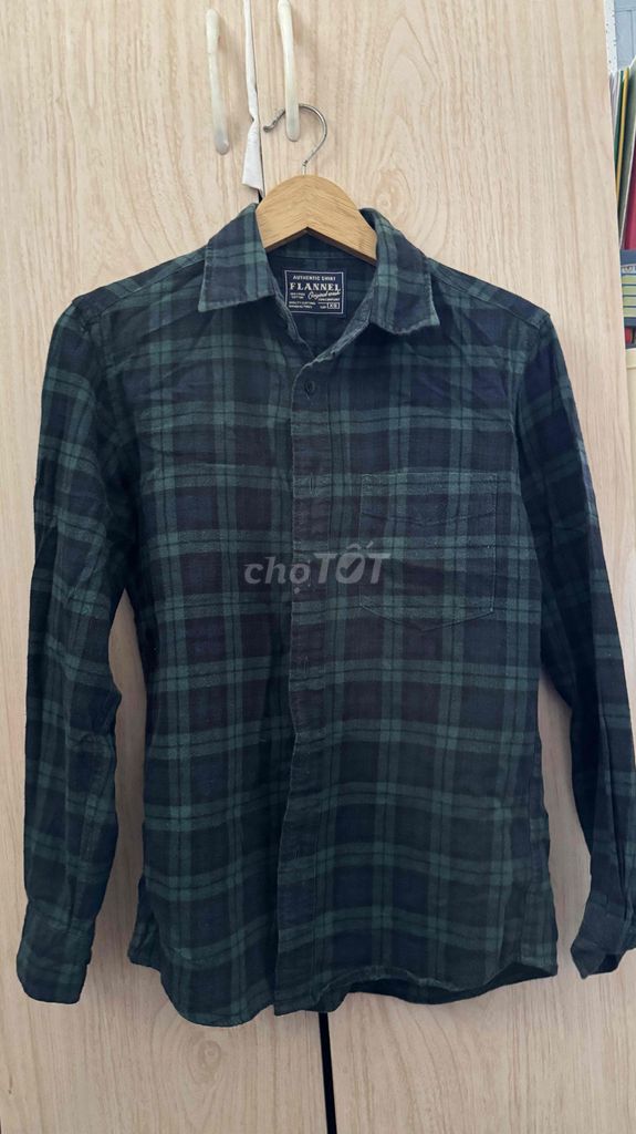 Thanh lý 4 áo sơ mi 2hand. Mua bán Quần áo tại Quận 4 Tp Hồ Chí Minh được đăng bởi Tấn hình 1