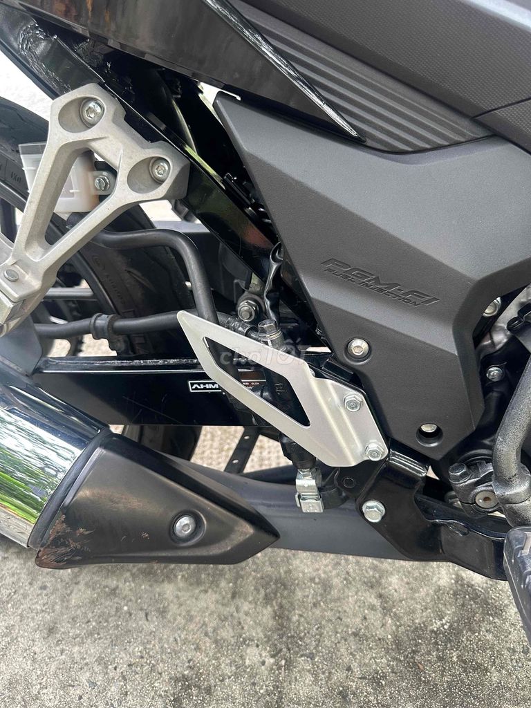 xe 1 chủ cần tiền e bán ae mua alo mình. Mua bán Xe máy tại Thành phố Thủ Dầu Một Bình Dương được đăng bởi Vi Vu hình 1