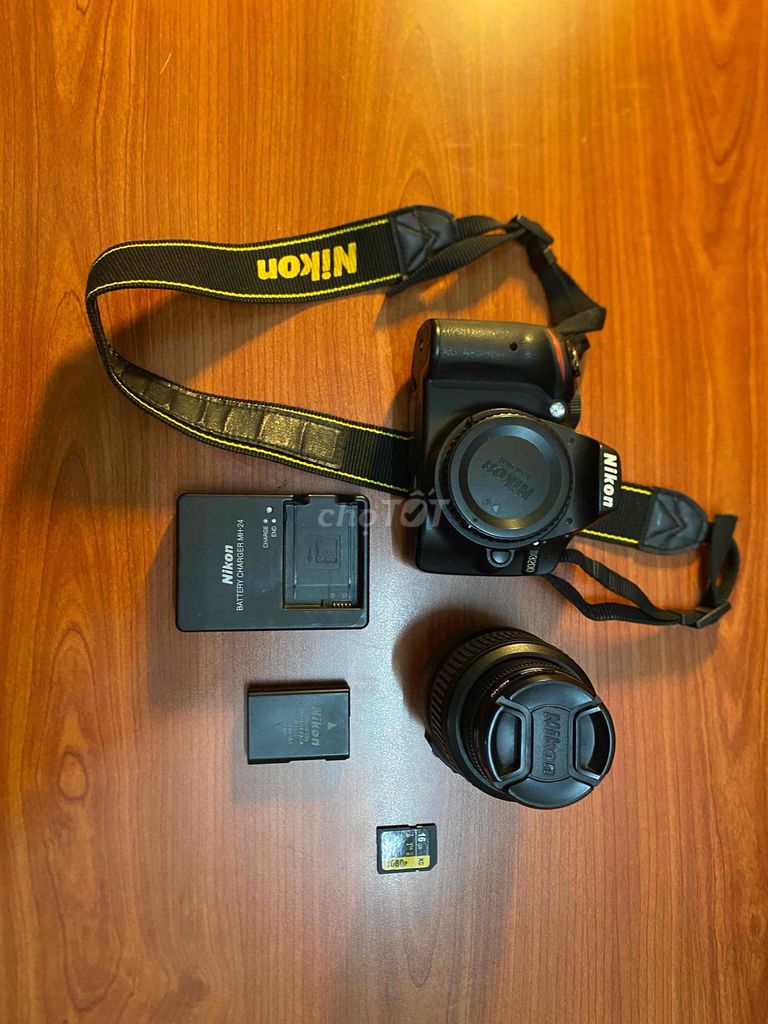 Nikon D3200 đủ đồ. Mua bán Máy ảnh, Máy quay tại Quận Phú Nhuận Tp Hồ Chí Minh được đăng bởi N Nguyen hình 1