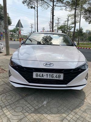 Siêu lướt Hyundai Elantra 1.6AT Tiêu Chuẩn 2023