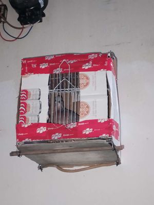Lồng chim Giấy Kim loại Đỏ Trắng Nhỏ. Mua bán Phụ kiện, Thức ăn, Dịch vụ tại Quận Long Biên Hà Nội được đăng bởi đời như sit