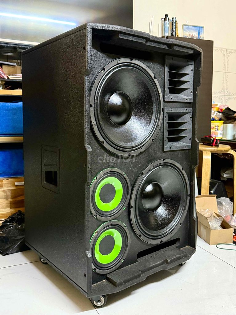 Loa Karaoke 2 Bass 30 công suất khủng. Mua bán Tivi, Âm thanh tại Quận 1 Tp Hồ Chí Minh được đăng bởi Khải hình 1