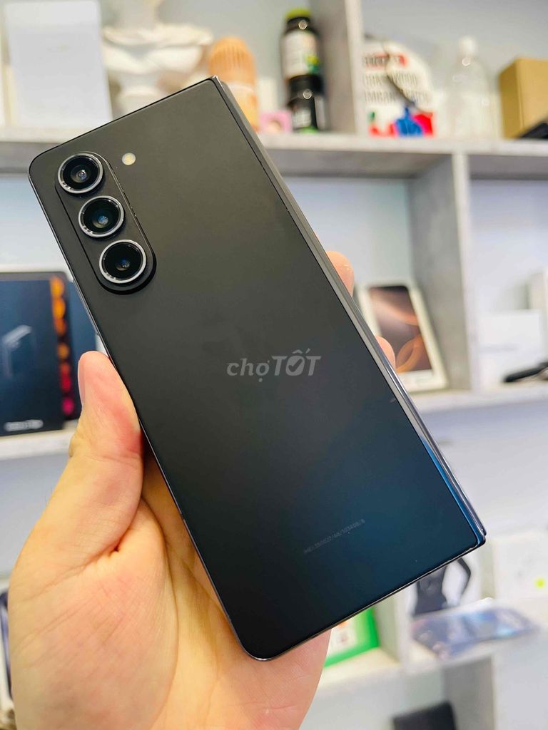Samsung Galaxy Z Fold 5 256GB Đen 99%. Mua bán Điện thoại tại Quận 3 Tp Hồ Chí Minh được đăng bởi Nguyễn Văn Tài hình 1