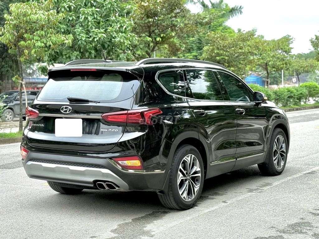 Hyundai Santa Fe 2019 2.2D Premium - 81000 km. Mua bán Ô tô tại Quận Long Biên Hà Nội được đăng bởi Nguyễn Anh hình 6