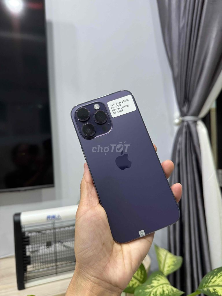iPhone 14 Pro Max 256GB Quốc tế. Mua bán Điện thoại tại Huyện Hóc Môn Tp Hồ Chí Minh được đăng bởi Nguyễn Thu hình 1