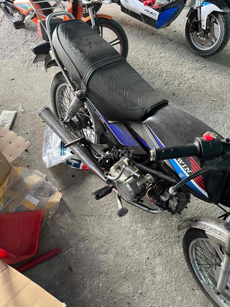 win 100. Mua bán Xe máy tại Huyện Tuy Phong Bình Thuận được đăng bởi Huỳnh Tài hình 2