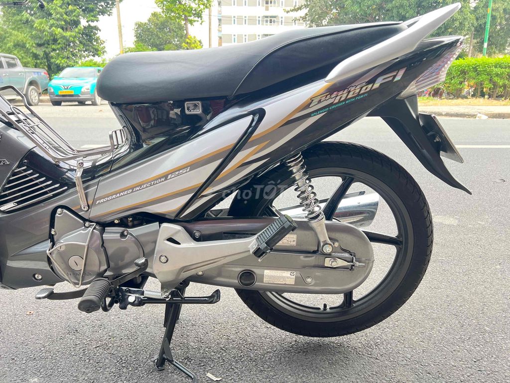 cần bán lại. Mua bán Xe máy tại Quận Tân Bình Tp Hồ Chí Minh được đăng bởi Giàu  hình 12