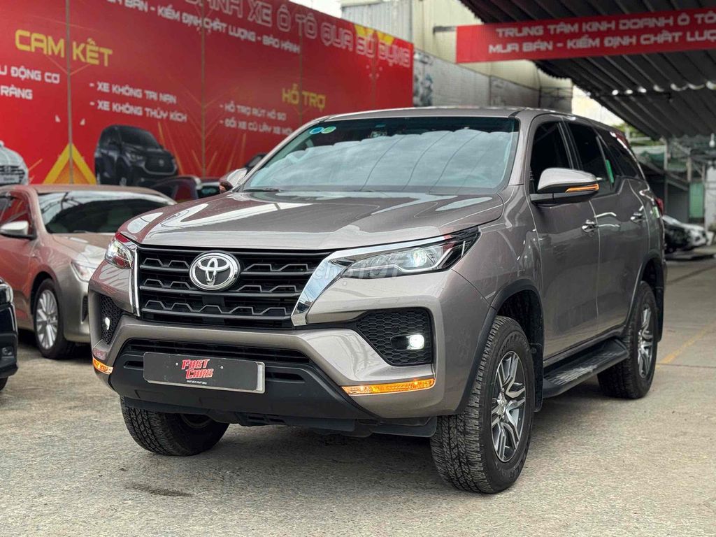 Toyota Fortuner 2024 2.4 AT 4x2 - 40000 km. Mua bán Ô tô tại Thành phố Thủ Đức Tp Hồ Chí Minh được đăng bởi Thy Ôtô Cũ Miền Nam hình 1