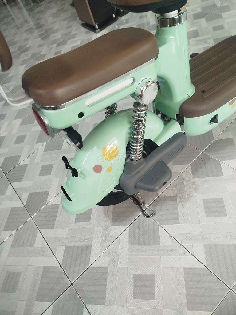 Về quê cần bán xe đạp điện. Mua bán Xe điện tại Thành phố Dĩ An Bình Dương được đăng bởi phan hoi hình 3